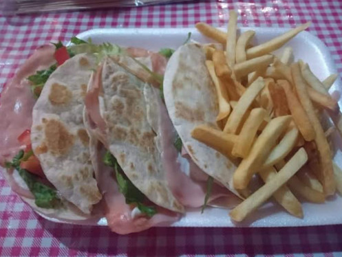 Hamburguesas Y Tortas La Tía Fanne aus Plan de los Amates Speisekarte