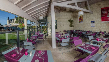 Polleria Charly's outside