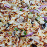 The Family Pizza 7 food