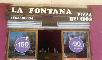 Mariscos Juan outside