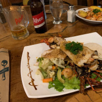 Marisqueria Restauranticos food