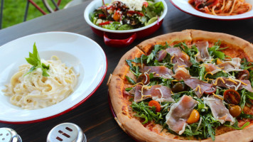 Eataliano Pizza Kitchen food