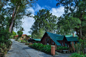 Villa Zurqui De Montaña outside
