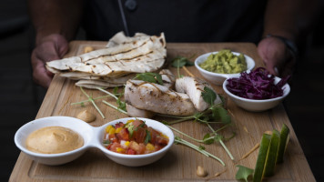 Graffiti Restro Cafe Wine Boisson