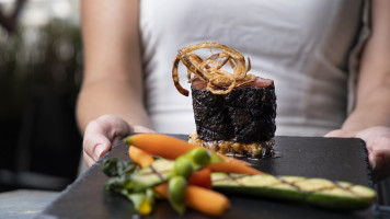 Graffiti Restro Cafe Wine Boisson