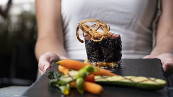 Graffiti Restro Cafe Wine Boisson