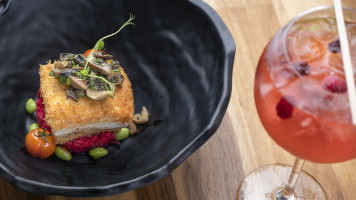 Graffiti Restro Cafe Wine Boisson