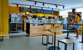 Tostao Central Barranquilla inside