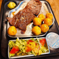 La Suiza Parrilla Comida