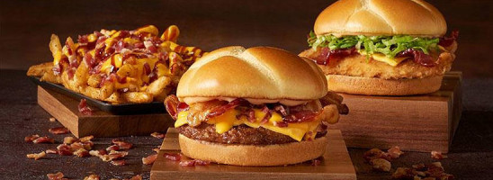 Molino Rojo Nourriture