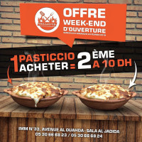 Pastes La Fabrica outside
