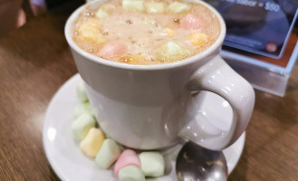 Koffi Jaus Nourriture