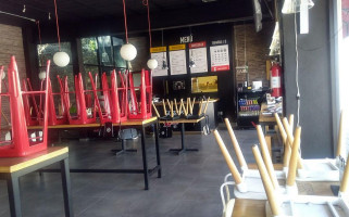 Güero's Pizza Extérieur