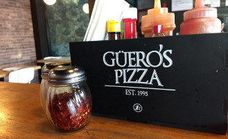 Güero's Pizza Boisson