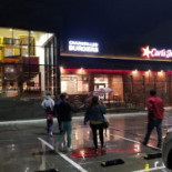 Carl's Jr Exterior