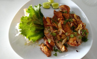 Ryu Japonés Lóng Ryu Comida