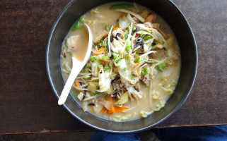 Ryu Japonés Lóng Ryu Comida