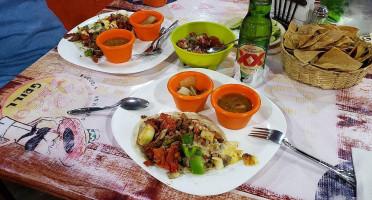 Sr Taco Grill Comida
