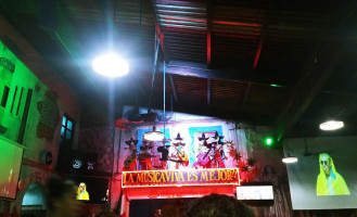 Sr Taco Grill Dentro