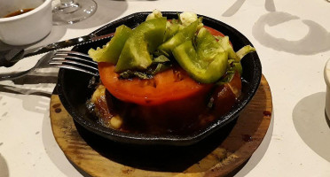 Almacén Victoria food