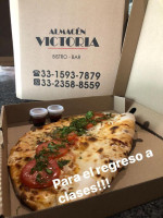 Almacén Victoria food