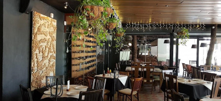 Almacén Victoria inside