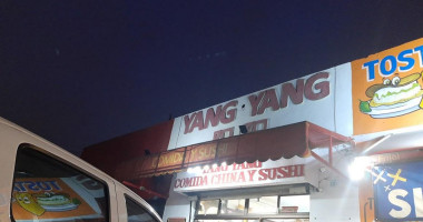 Comida China Y Sushi Yang Yang
