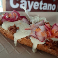Don Cayetano Comida