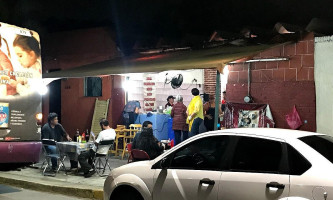 Cenaduria Y Hamburguesas El Profe Víctor Exterior