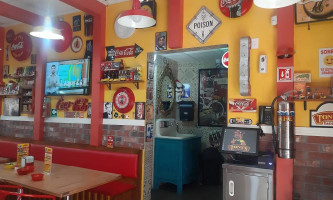 Tony’s Tacos Suc Morones Prieto À l'intérieur