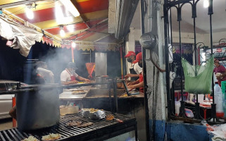 Taquería La Poblanita inside