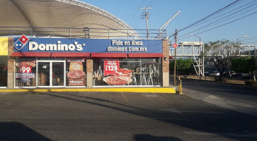 Domino's Pizza Extérieur