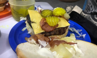 Hamburguesas Estilo Americano food