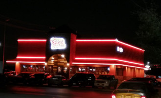 Spike's Concordia Extérieur