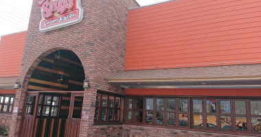 Spike's Concordia Extérieur