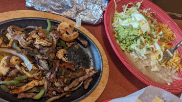 Tacos Orientales El GÜero food