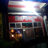 Oliver Dogos Extérieur