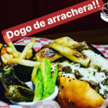 Oliver Dogos Nourriture