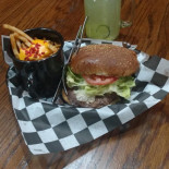 Oliver Dogos Nourriture