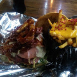 Oliver Dogos Nourriture