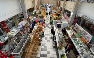 Mercado Municipal inside