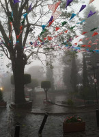 Cafeteria Loncheria Leo's Exterior