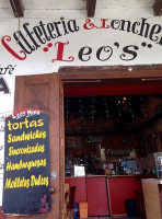 Cafeteria Loncheria Leo's Exterior