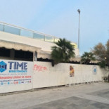 Daniel's Pizzas Exterior