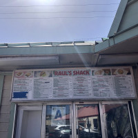 Mas Que Tacos outside