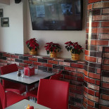 Alfer's Pizza Dentro