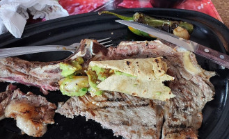 Don Luis Carnes Al Carbón food