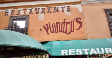 Yiandro's outside
