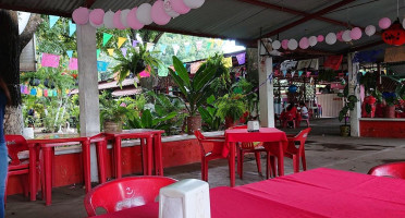 Barbacoa Los Tres Borreguitos Extérieur