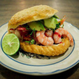 Mariscos Y Pescados Laa Güera Comida